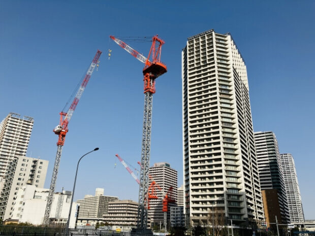 山河工業が紐解くモノづくりの情熱と漫画作品に描かれる建築の美学